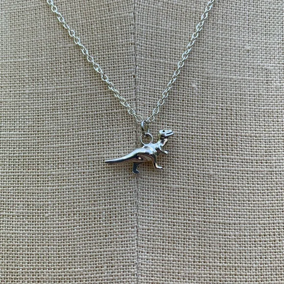NWT Sterling Silver Plated Chain & Alloy Dinosaur Charm Necklace - Picture 5 of 8
